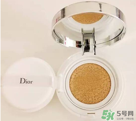 dior迪奧氣墊好用嗎？dior迪奧氣墊和蘭蔻氣墊哪個好用？