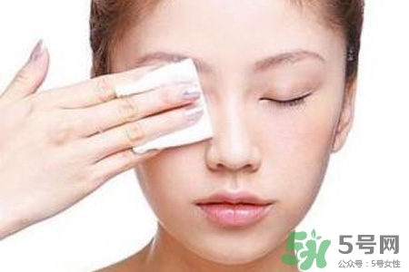 不化妝需要卸妝嗎？不化妝為什么要卸妝？