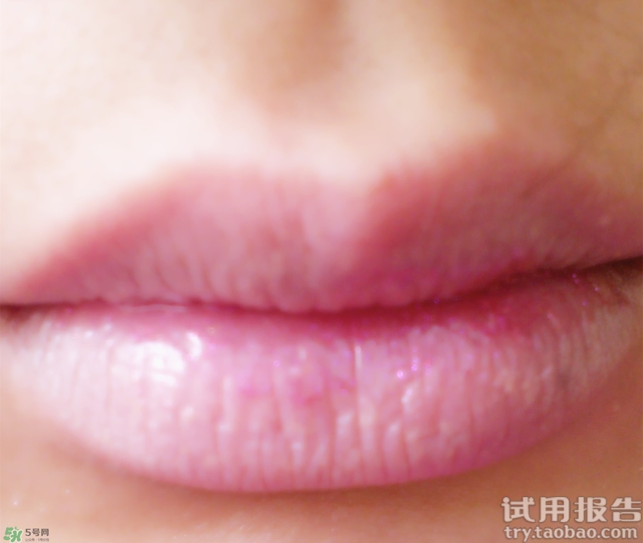 唇部遮瑕膏能吃嗎？唇部遮瑕膏吃了有毒嗎？