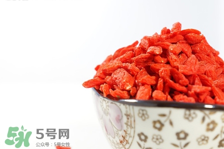 有乙肝能吃枸杞嗎？乙肝病人可以吃枸杞嗎？