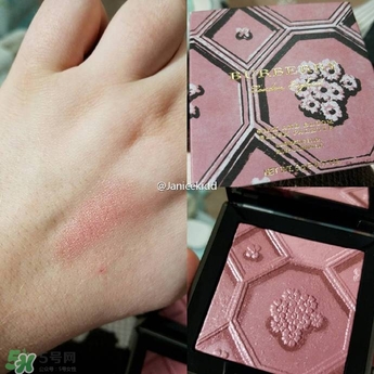 巴寶莉2017年春季限定腮紅多少錢？burberry2017腮紅試色圖