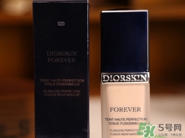 迪奧粉底液哪款好？dior迪奧哪款粉底液好用？