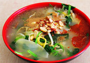 吃麻辣燙會口腔潰瘍嗎？口腔潰瘍能吃麻辣燙嗎？