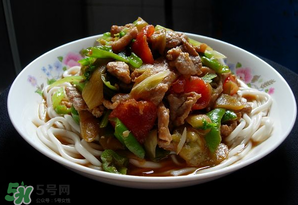 黑椒汁可以直接拌面嗎？黑椒汁怎么做意面？