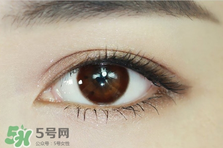 美瞳應(yīng)該怎么戴？美瞳的正確戴法