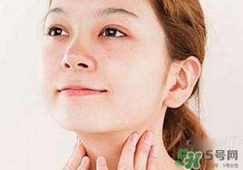 補水霜什么時候用？補水霜什么時候用好？