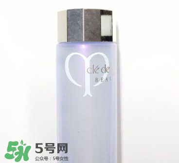 祛痘用什么護(hù)膚品好？祛痘護(hù)膚品哪個(gè)牌子好？