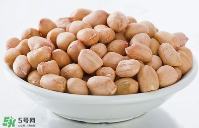 冬天吃花生好嗎？冬天吃花生會(huì)上火嗎？