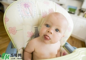 寶寶輔食一天吃幾次？寶寶每天吃輔食次數(shù)