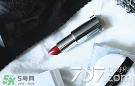 迪奧2017情人節(jié)口紅唇膏禮盒多少錢？dior2017情人節(jié)禮盒價(jià)格