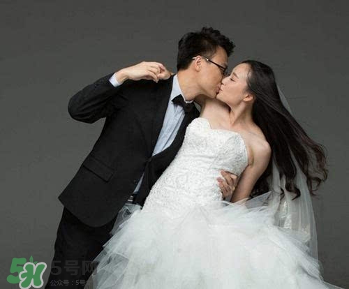拍婚紗照可以戴眼鏡嗎？拍婚紗照戴眼鏡好不好？