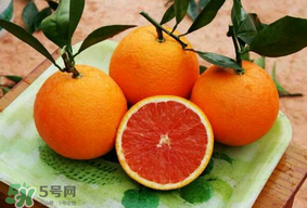 血橙上火嗎？血橙吃多了會(huì)上火嗎？