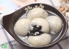 芝麻湯圓上火嗎？吃黑芝麻湯圓上火嗎？
