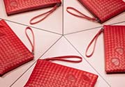 bv葆蝶家2017情人節(jié)限量包包多少錢？
