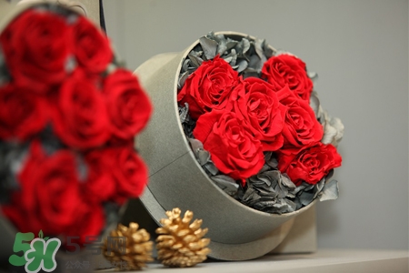 roseonly鮮花多少錢？roseonly永生花多少錢？
