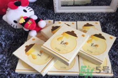 春雨面膜用完要洗嗎？春雨面膜要不要洗？