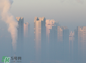 霧霾一天中什么時(shí)候最嚴(yán)重？霧霾一天中什么時(shí)候最輕？