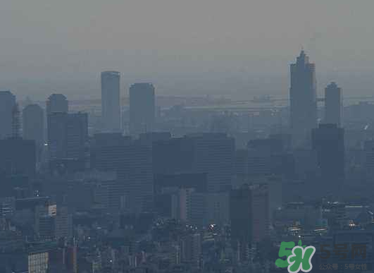 霧霾天開空調(diào)會不會污染室內(nèi)空氣？