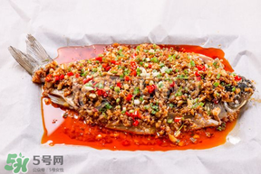 紙上烤魚的用的是什么紙？紙上烤魚的紙有毒嗎？