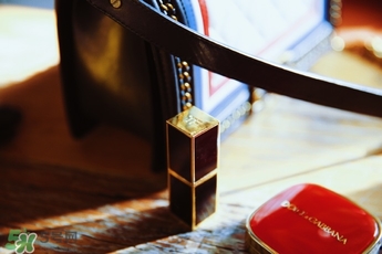 tom ford黑管10多少錢？tom ford黑管10試色