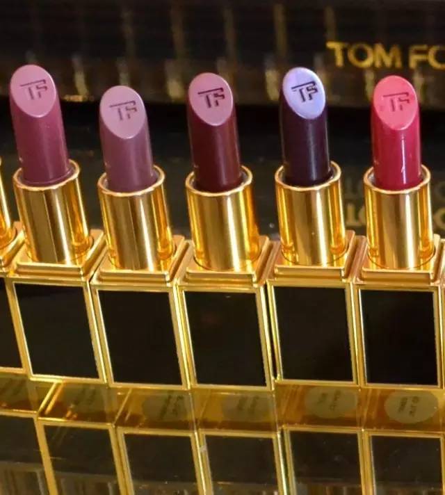 tom ford和迪奧哪個(gè)好？tom ford口紅和dior口紅哪個(gè)好？