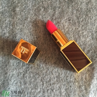 tom ford和mac哪個(gè)好？tom ford口紅和mac口紅哪個(gè)好？