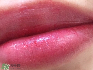 tom ford和mac哪個(gè)好？tom ford口紅和mac口紅哪個(gè)好？