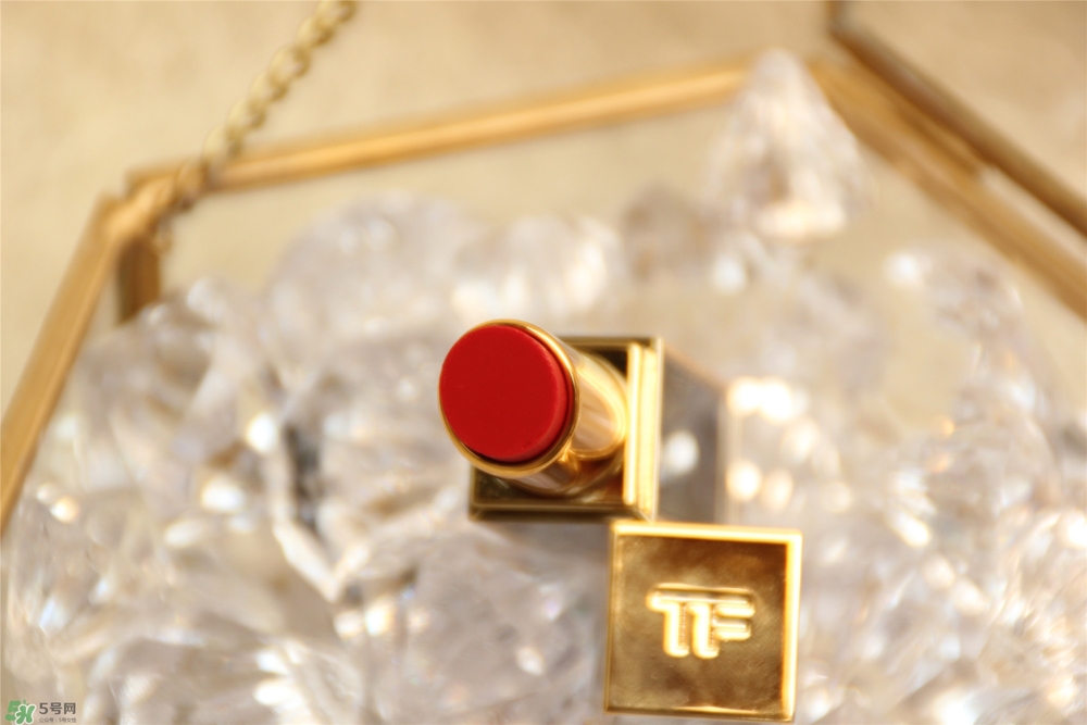 tom ford黑管10多少錢？tom ford黑管10試色