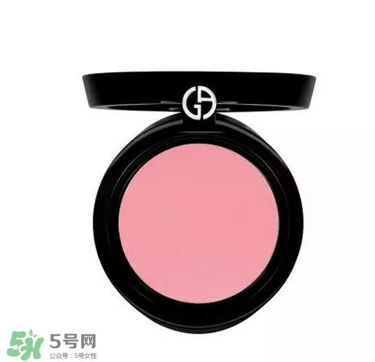 tom ford和阿瑪尼哪個好？tom ford和阿瑪尼口紅唇釉哪個好？
