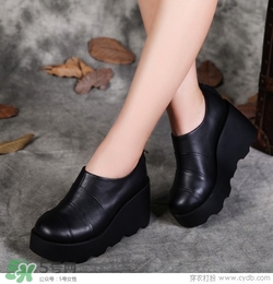 3月份穿什么鞋子？三月份穿什么鞋？