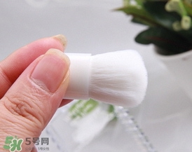 canmake花瓣高光怎么用？canmake花瓣雕刻高光使用方法