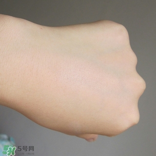 canmake花瓣高光怎么用？canmake花瓣雕刻高光使用方法