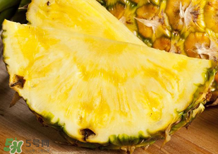 菠蘿批發(fā)多少錢(qián)一斤？菠蘿批發(fā)價(jià)格