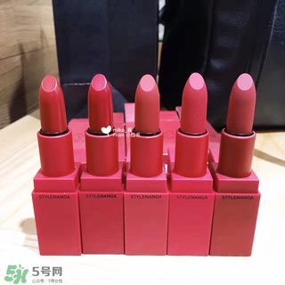品紅色是什么顏色？品紅色口紅試色