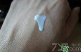 安耐曬金瓶怎么樣？安耐曬金瓶好用嗎？