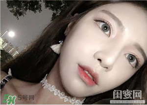 煙熏玫瑰色適合什么膚色？煙熏玫瑰色口紅適合黃皮嗎？