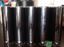紀(jì)梵希小羊皮是啞光嗎？紀(jì)梵希小羊皮干不干？