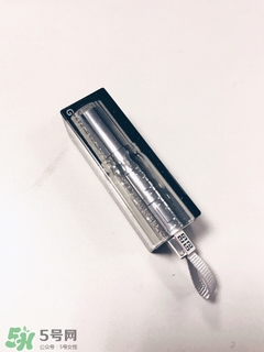 紀梵希小羊皮口紅怎么打開？紀梵希小羊皮怎么換芯？
