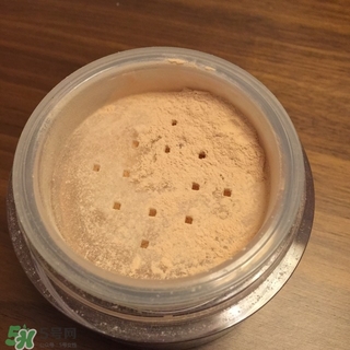 bareminerals什么值得買？bareminerals貝茗明星產(chǎn)品