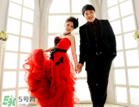 女生25歲沒結(jié)婚晚嗎？女生25歲沒結(jié)婚算大嗎？