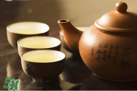 剛買的紫砂壺怎么清洗？新買的紫砂壺怎么清洗？
