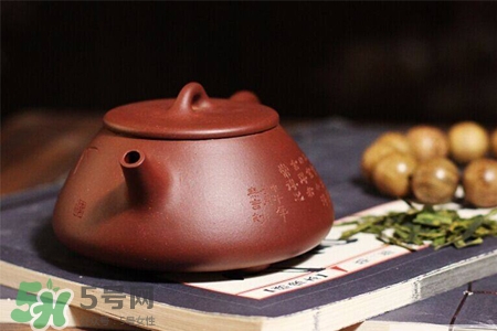 如何清洗紫砂壺茶垢？紫砂壺的茶垢怎么清洗？