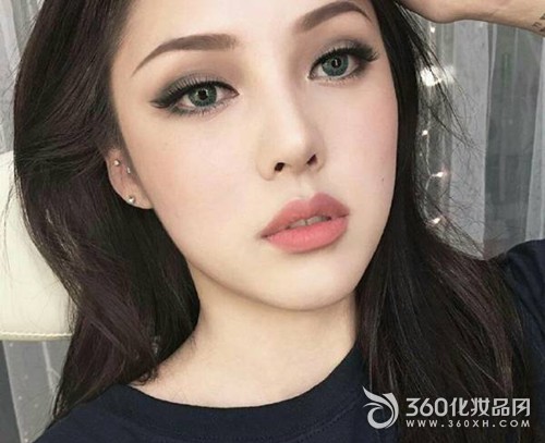 干玫瑰色適合什么膚色？干玫瑰色口紅適合黃皮嗎？