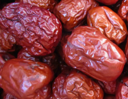 干紅棗發(fā)黑能吃嗎？紅棗過(guò)期變黑能吃嗎？