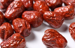 干紅棗發(fā)黑能吃嗎？紅棗過(guò)期變黑能吃嗎？