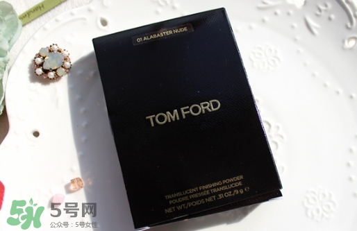 tom ford蜜粉餅怎么用？tom ford蜜粉餅使用方法