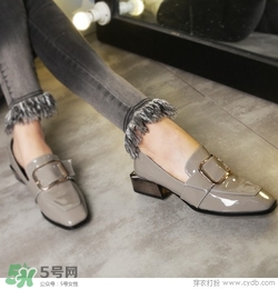 4月份穿什么鞋子？四月份鞋子搭配