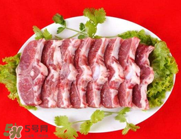 羊肉有點(diǎn)發(fā)臭還能吃嗎？羊肉有點(diǎn)臭味怎么去除？