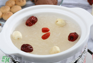 為什么煮紅棗會(huì)有白沫？紅棗煮出來上面一層白沬是什么？