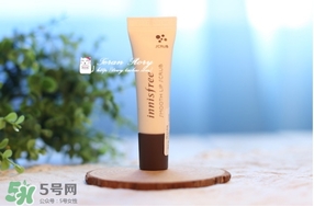 悅詩風(fēng)吟唇部磨砂膏怎么樣？悅詩風(fēng)吟去角質(zhì)磨砂膏怎么用？